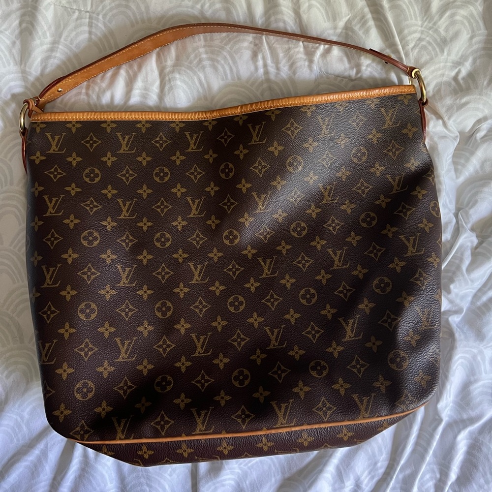 SOLD!!!!! Louis Vuitton GM Delightful